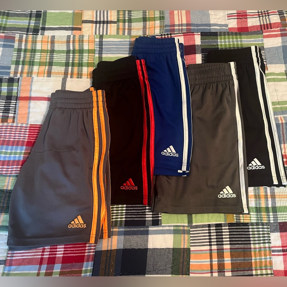 Adidas Boys Size 8 Shorts